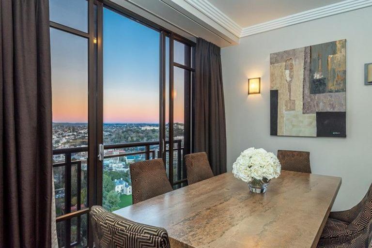 Qv Upscale Spacious Apt W/ Parking & Wifi 1038 Оукланд Екстериор снимка
